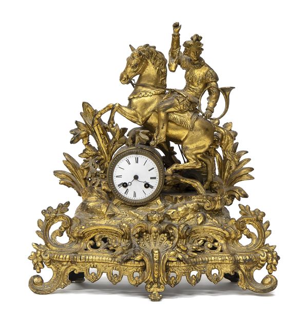 OROLOGIO DA TAVOLO IN BRONZO DORATO