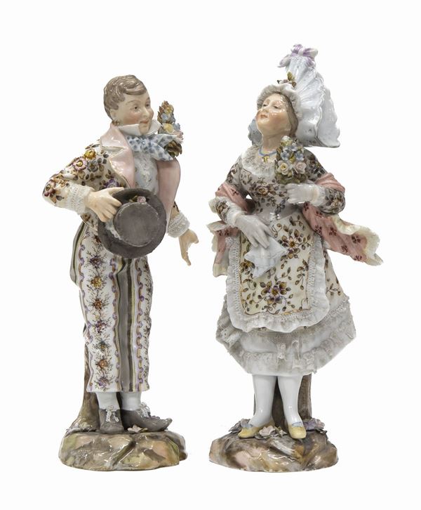 COPPIA DI SCULTURE IN PORCELLANA, PROBABILMENTE GERMANIA
