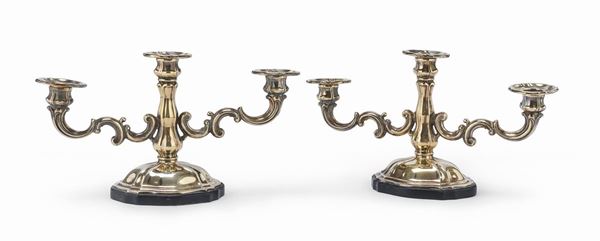 COPPIA DI CANDELABRI IN ARGENTO, VERCELLI 1935/1942