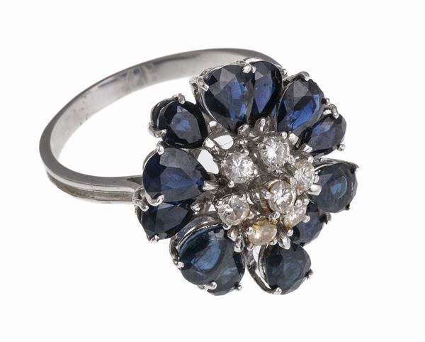 ANELLO CON BRILLANTI E ZAFFIRI