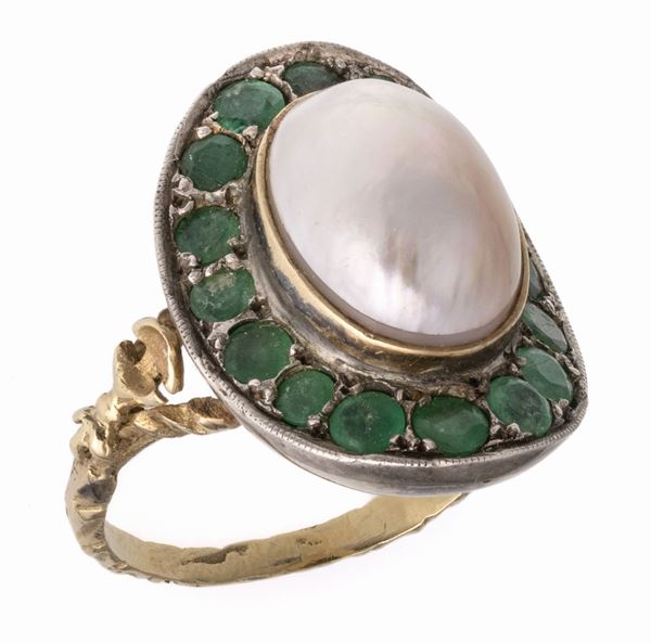 ANELLO CON GRANATI