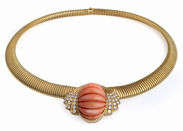 GIROCOLLO CON CORALLO E BRILLANTI