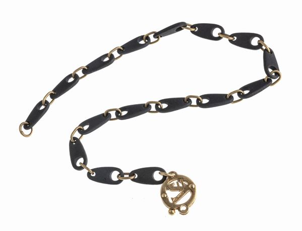 BRACCIALE CON TITANIO