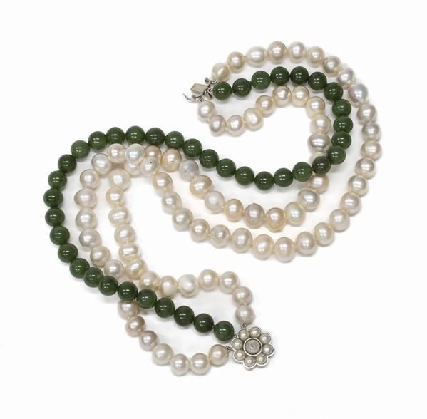 COLLANA IN GIADA E PERLE