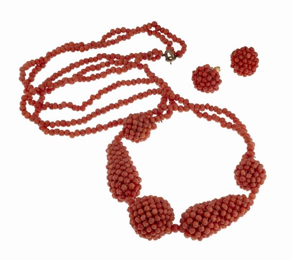 PARURE DI GIROCOLLO E COPPIA DI ORECCHINI