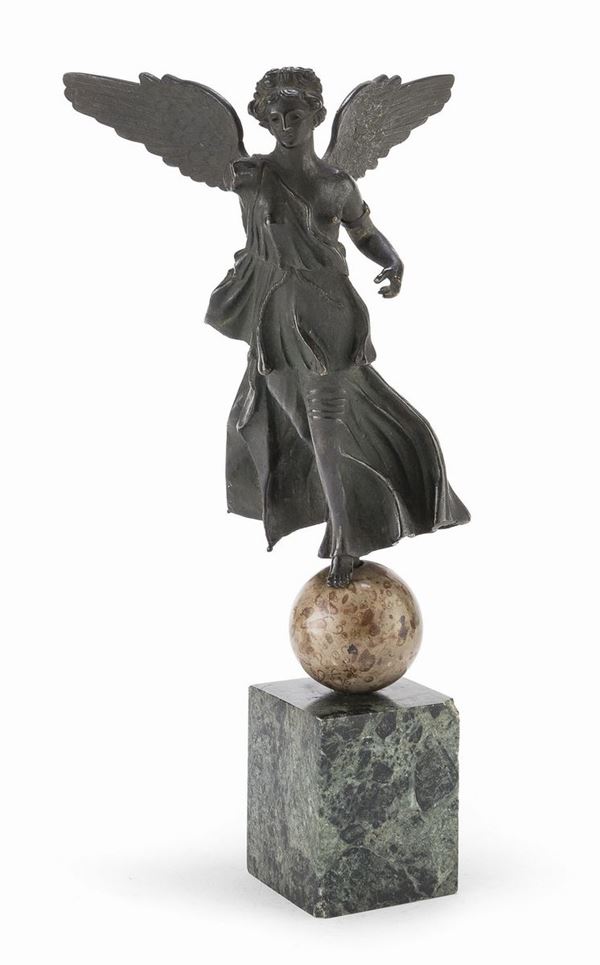 SCULTURA DELLA VITORIA ALATA IN BRONZO