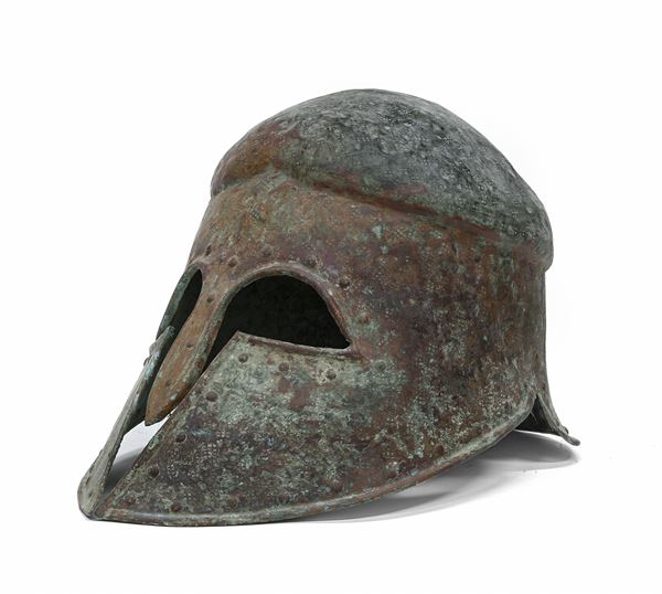 ELMO IN BRONZO, STILE ARCHEOLOGICO