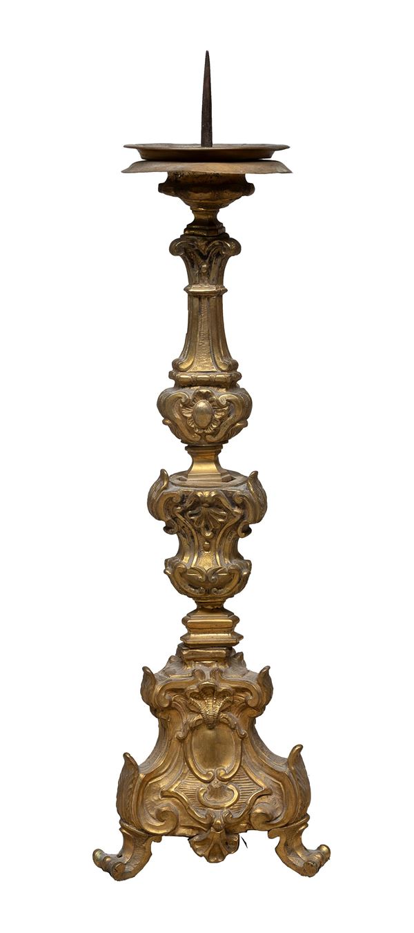 CANDELIERE IN BRONZO, ITALIA SETTENTRIONALE XVIII SECOLO