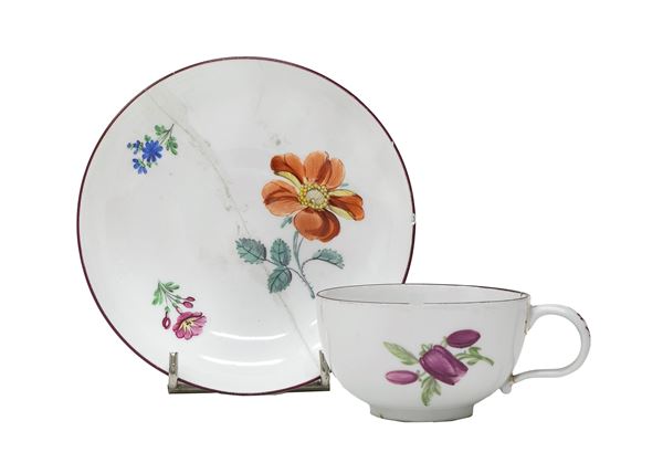 TAZZA E PIATTINO IN PORCELLANA, MEISSEN MARCOLINI