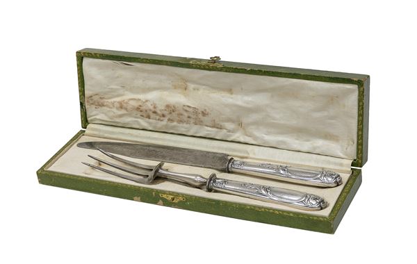 DUE POSATE DA ARROSTO IN ARGENTO, PARIGI 1880 ca.