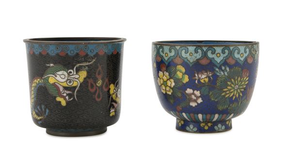 DUE TAZZINE IN METALLO A SMALTI CLOISONNÈ, CINA E GIAPPONE