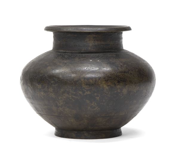 GIARA IN BRONZO A PATINA BRUNITA, INDIA XIX SECOLO