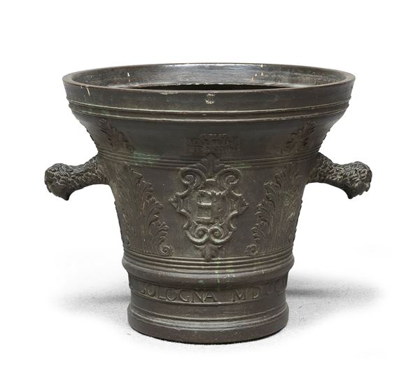 GRANDE MORTAIO IN BRONZO, BOLOGNA DATATO 1714