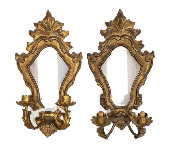 COPPIA DI SPECCHIERINE IN LEGNO DORATO