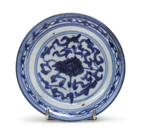 PIATTINO IN PORCELLANA, CINA XIX SECOLO