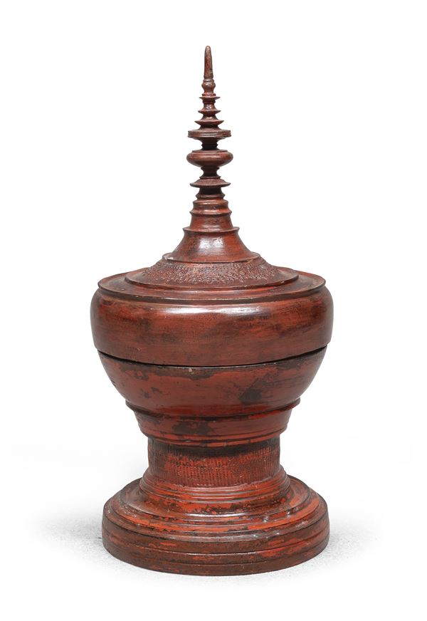 STUPA IN LEGNO LACCATO, PROBABILMENTE BIRMANIA