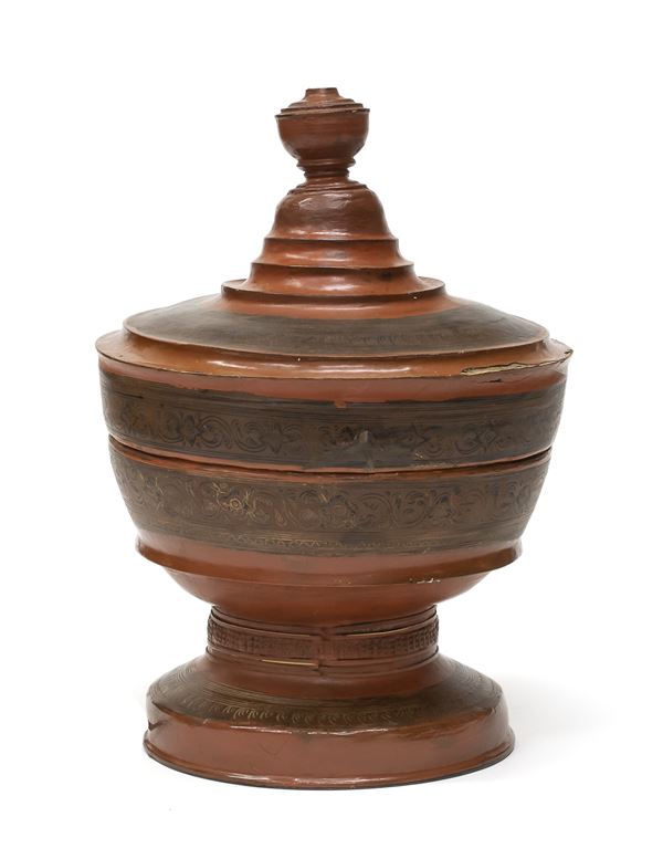 STUPA IN LEGNO LACCATO, PROBABILMENTE BIRMANIA