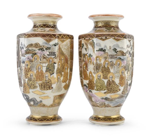 COPPIA DI VASI IN CERAMICA, GIAPPONE FINE XIX SECOLO