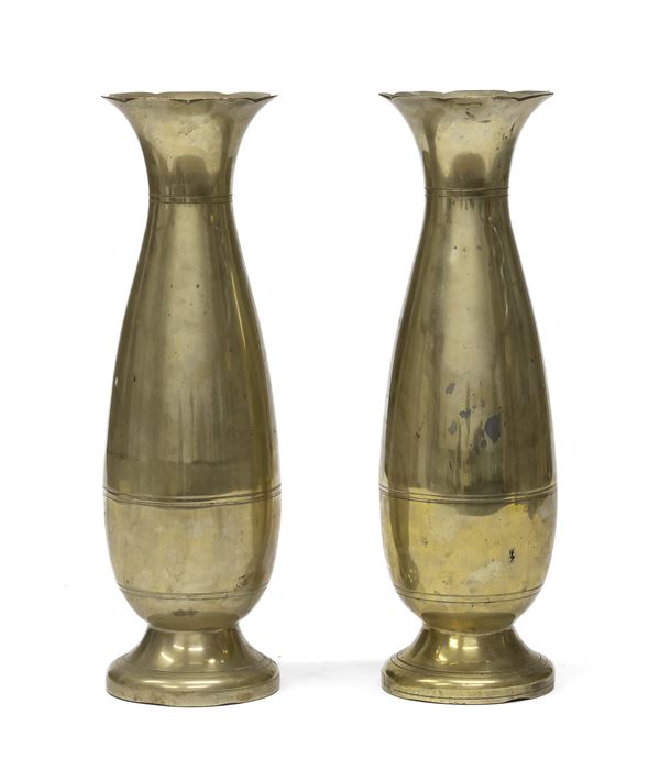 COPPIA VASI IN OTTONE, CINA