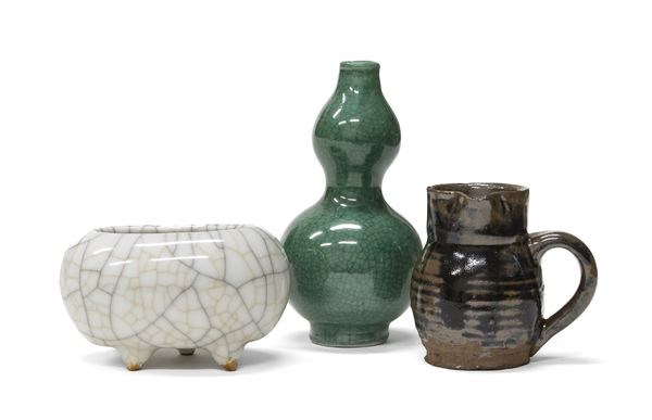 TRE VASETTI PER CALLIGRAFIA IN CERAMICA, INIZI XX SECOLO