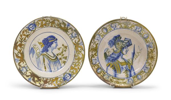 DUE PIATTI IN CERAMICA A LUSTRO, FINE XIX SECOLO