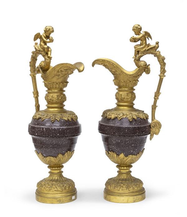 COPPIA DI VERSATOI IN PORFIDO E BRONZO, XIX SECOLO