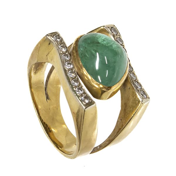 ANELLO CON SMERALDO E BRILLANTI