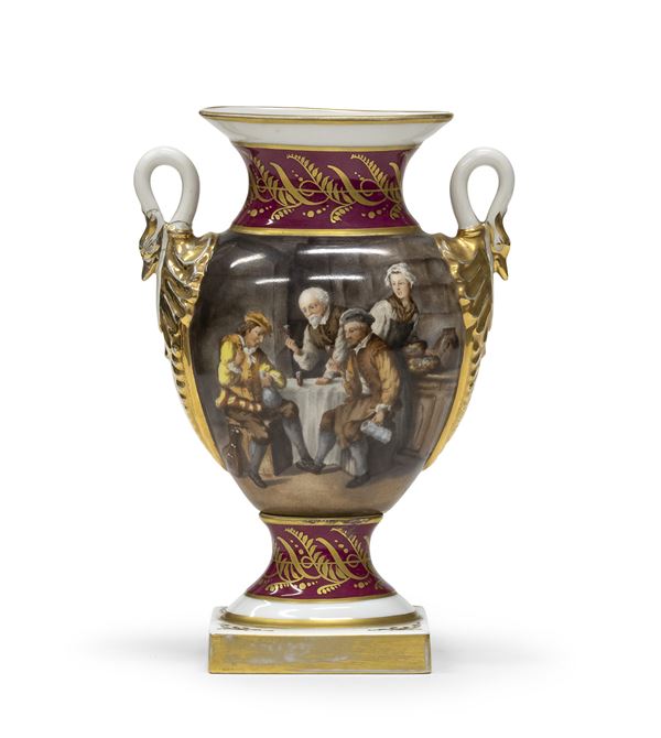 VASO IN PORCELLANA, XX SECOLO