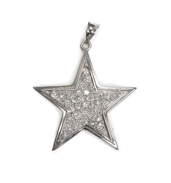 CIONDOLO CON BRILLANTI