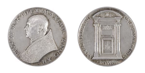 MEDAGLIA ANNUALE DI PAPA PIO XI IN ARGENTO