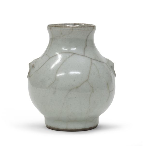 VASO IN PORCELLANA CELADON, CINA XIX SECOLO