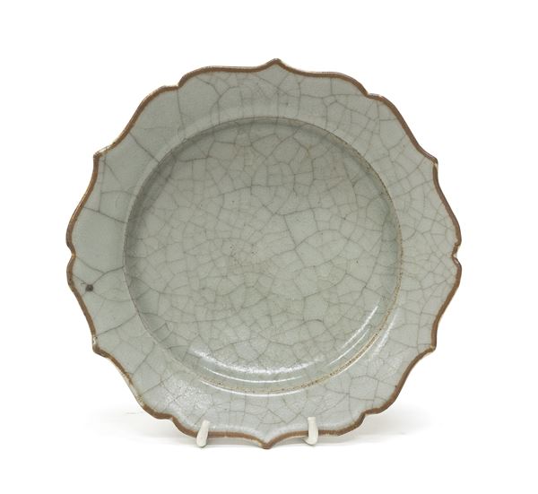 PIATTINO IN CERAMICA CELADON, CINA XX SECOLO