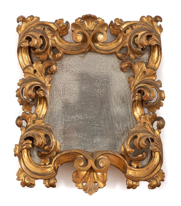 COPPIA DI SPECCHIERINE IN LEGNO DORATO, VENETO XVIII SECOLO