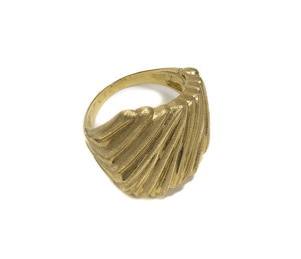 ANELLO IN ORO