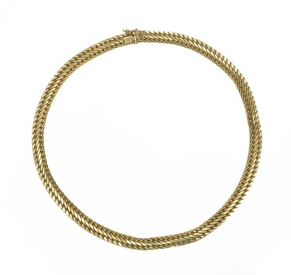 COLLIER IN ORO