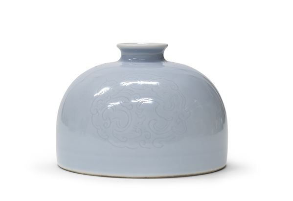 PICCOLO VASO DA CALLIGRAFIA IN PORCELLANA CELADON, CINA XX SECOLO