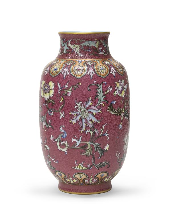 VASO IN PORCELLANA, CINA INIZI XX SECOLO
