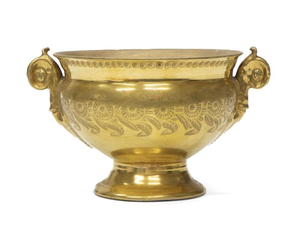 TAZZA DA PUERPERA IN PORCELLANA, INIZI XIX SECOLO