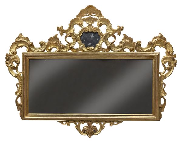 SPECCHIERA VENETA IN LEGNO DORATO, FINE XVIII SECOLO