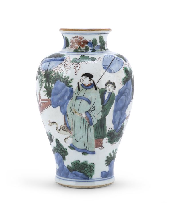 VASO IN PORCELLANA BIANCO E BLU, CINA PRIMA METÁ XX SECOLO