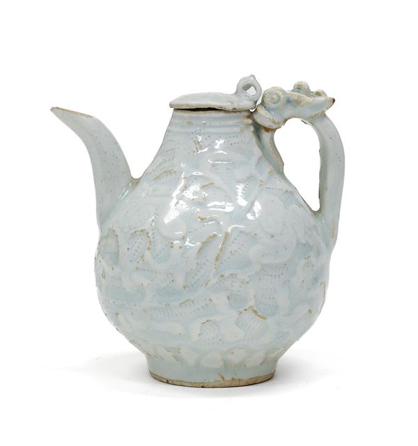 PICCOLA TEIERA IN CERAMICA AD INVETRIATURA CELADON, CINA XX SECOLO
