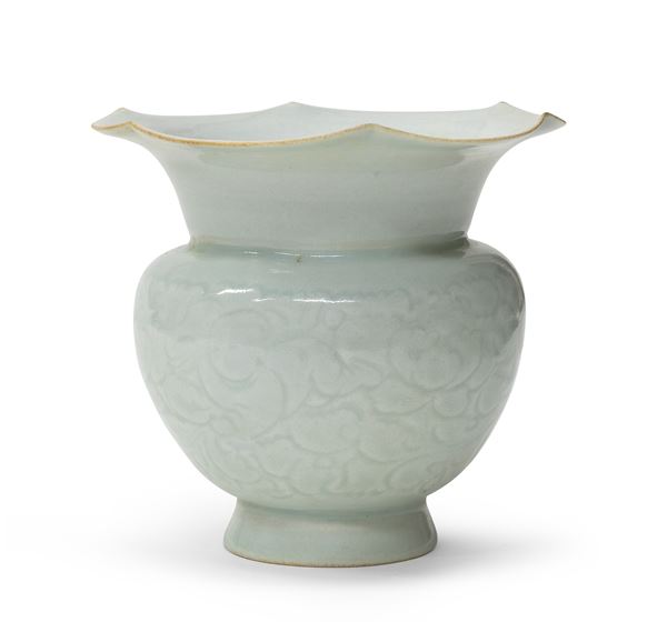 VASO IN CERAMICA AD INVETRIATURA CELADON, CINA XX SECOLO