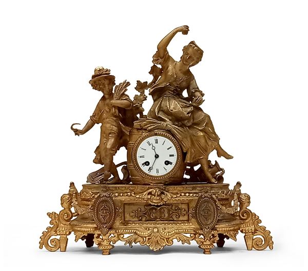 OROLOGIO DA TAVOLO BRONZO DORATO XIX SECOLO