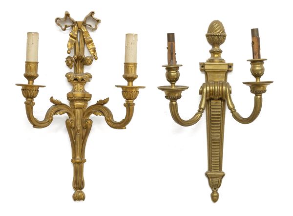 DUE APPLIQUES IN BRONZO DORATO, XIX SECOLO