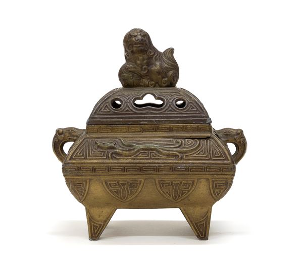 COFANETTO IN OTTONE, CINA