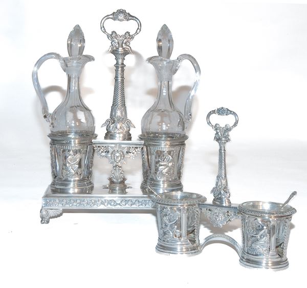SERVIZIO DA TAVOLA IN ARGENTO, PUNZONE PARIGI 1820 ca.