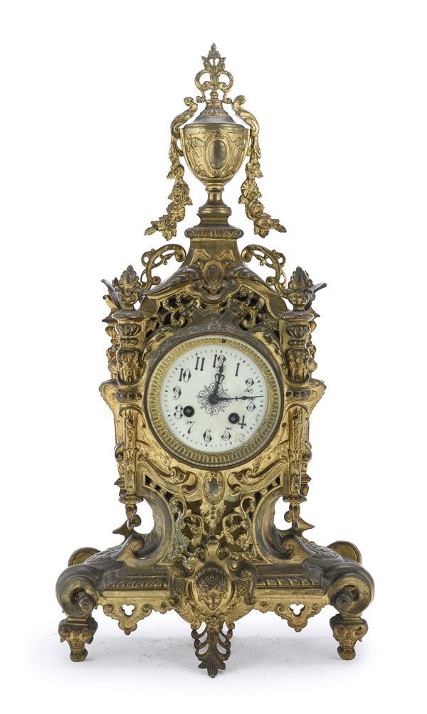 OROLOGIO DA TAVOLO IN BRONZO DORATO, NAPOLEONE III