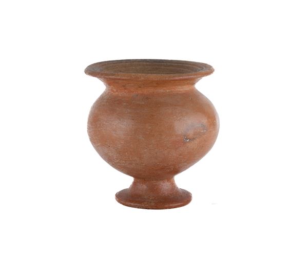 VASO IN TERRACOTTA, STILE ARCHEOLOGICO
