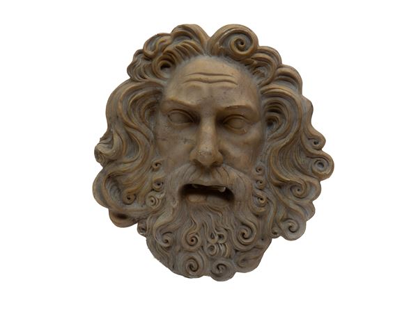 BOCCA DI FONTANA IN MARMO GIALLO ANTICO