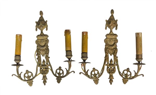 COPPIA DI PICCOLE APPLIQUES IN BRONZO  - Asta ASTA 290 - ASTA DI ARTE ANTICA E PREZIOSI - Casa d'Aste Babuino